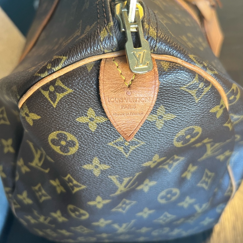 Authentic Louis Vuitton Pre-onwed vintage keepall 55